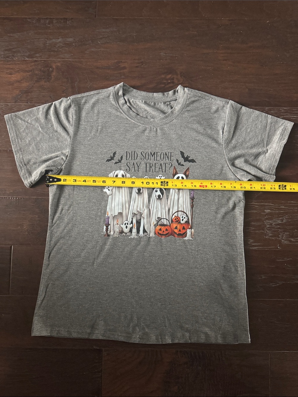 NWOT Halloween Ghost Dogs Graphic Tee - Gray - Picture 4 of 8